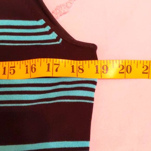 Black and Aqua Shell Top Striped Sleeveless Large - Picture 3 of 5